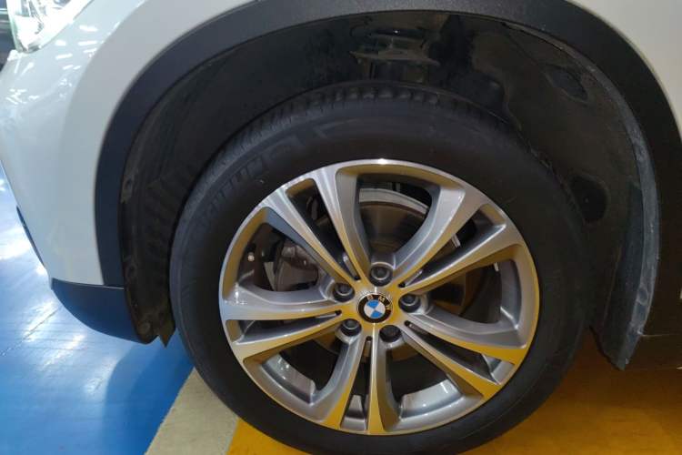 Used BMW X1 2018 sDrive18Li Luxury Model Exterior 4