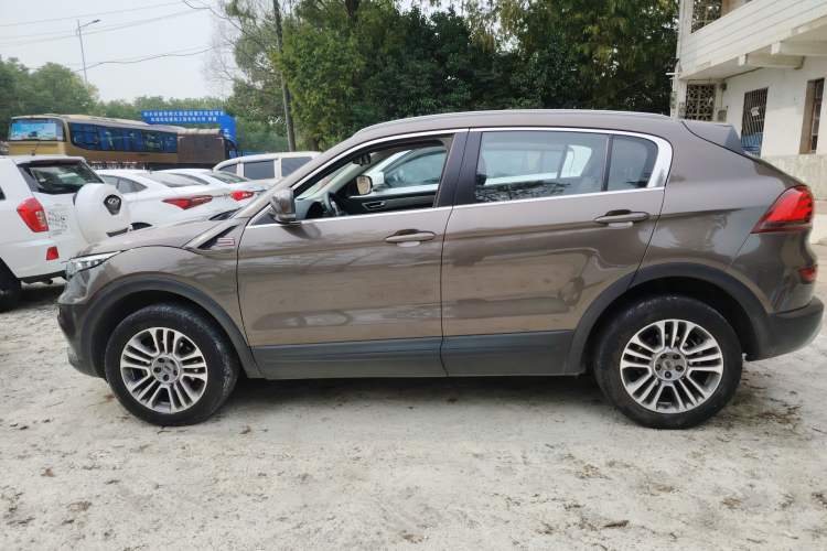 Used Qoros 5 2017 1.6T Automatic Prestige Model