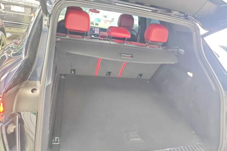 Used Porsche Cayenne E-Hybrid 2021 Cayenne E-Hybrid 2.0T