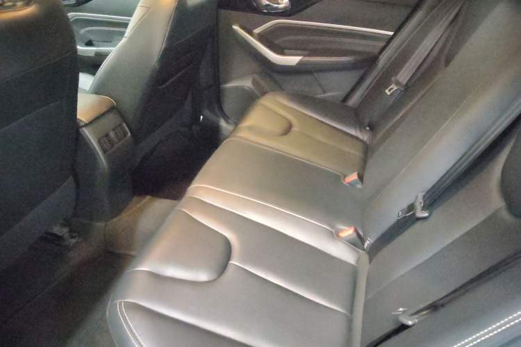 Used Venucia D60 2021 PLUS 1.6L XL CVT Yue Ling Edition
