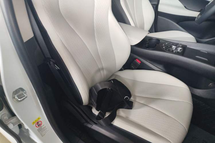 Used BYD Seal 05 DM-i 2025 DM-i Smart Drive 55KM Prestige Model Right Front Seat