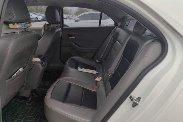 Used Chevrolet Malibu 2014 2.0L Automatic Luxury Edition Left Rear Seat