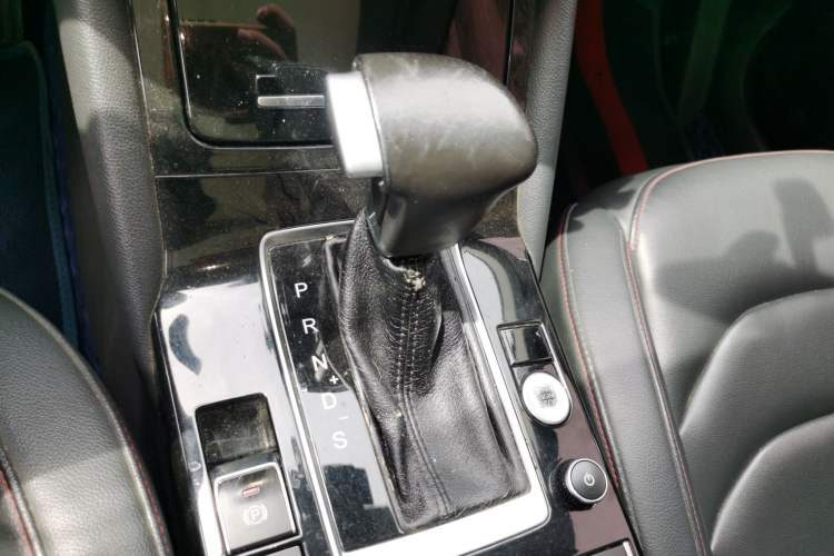 Used BORGWARD BX5 2017 20TGDI Automatic Two-Wheel Drive Pioneer Edition
