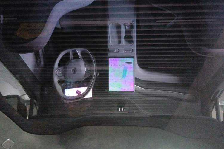 Used Nio EC6 2024 75 kWh