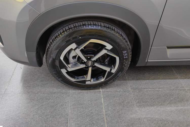 Used Chery Tiggo 7 2025 High-Performance Version 1.6T Two-Wheel Drive Edition Exterior 4