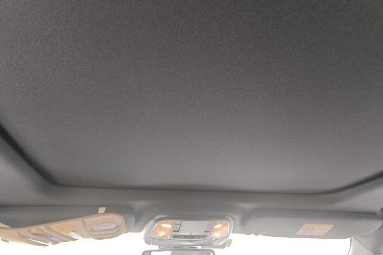 Used Jeep Grand Cherokee 2013 3.6L Luxury Navigation Edition
