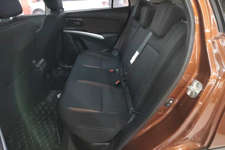 Used Suzuki Vitara S-Cross 2017 1.6L CVT Two-Wheel Drive Urban Fashion Model