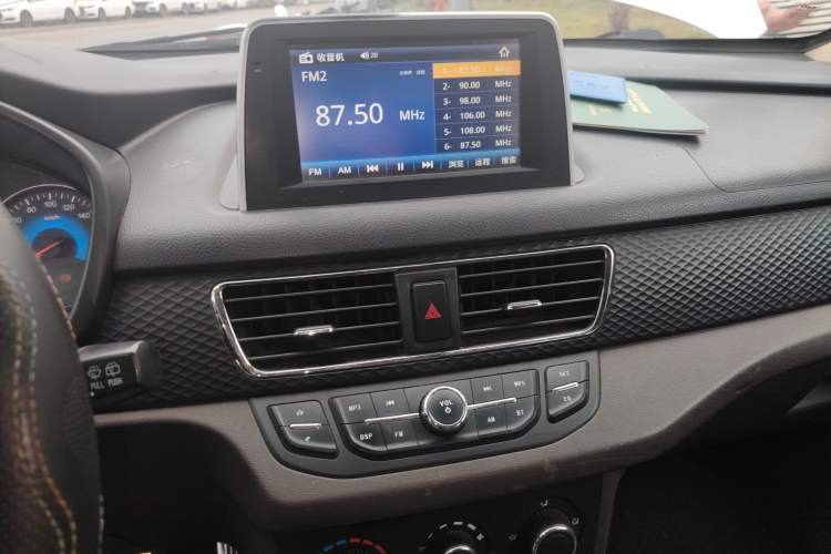 Used Dongfeng Fengon 330 2018 1.5L 330S Comfort Edition DK15
