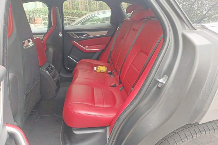 Used Jaguar F-PACE 2021 340 PS R-Dynamic SE
