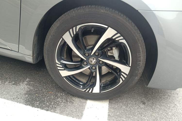 Used MG 6 New Energy 2020 1.5T Hybrid Leading Luxury Edition Right Front Wheel Hub