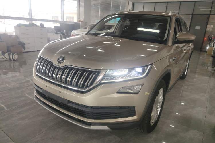 Used Skoda Kodiaq 2018 Facelifted TSI330 5-Seater Two-Wheel-Drive Luxury Enjoyment Edition