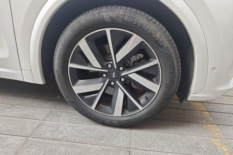 Used Li Auto L7 2023 Pro Model