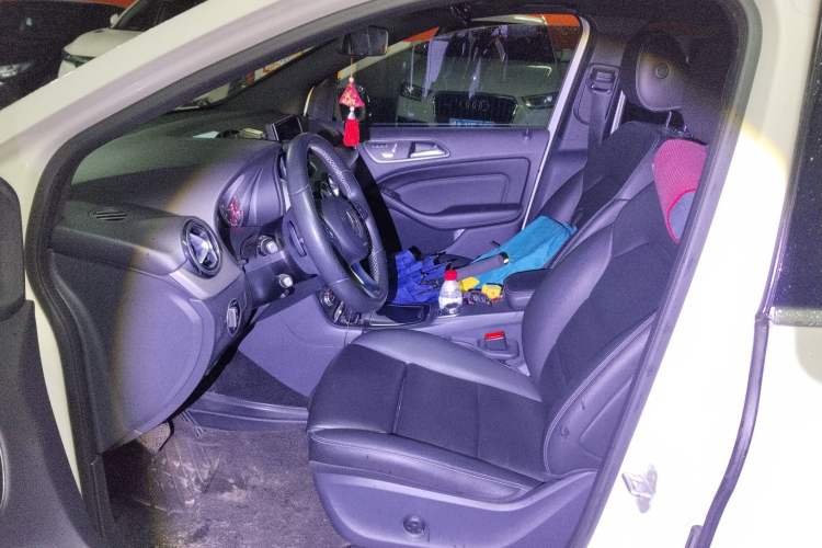 Used Mercedes-Benz B-Class 2017 B 200 Fashion Model
