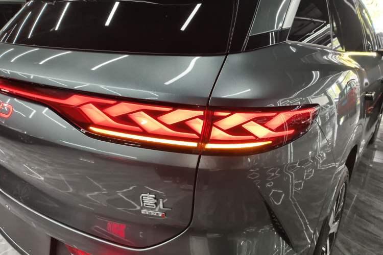 Used BYD Tang L 2025 EV 670KM LiDAR Flagship Version
