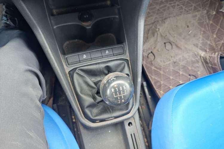 Used Jetta VA3 2019 1.5L Manual Entry-Level Version Gear Lever
