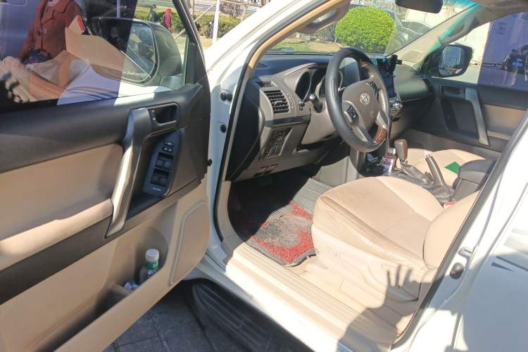 Used Toyota Prado  Driver Seat