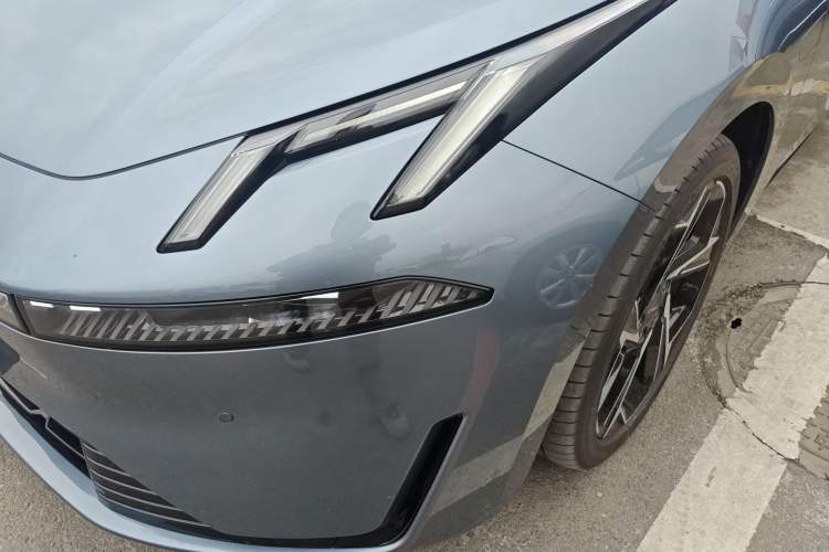 Used Lynk & Co 07 2024 EM-P 126 Long-Range Ultra
