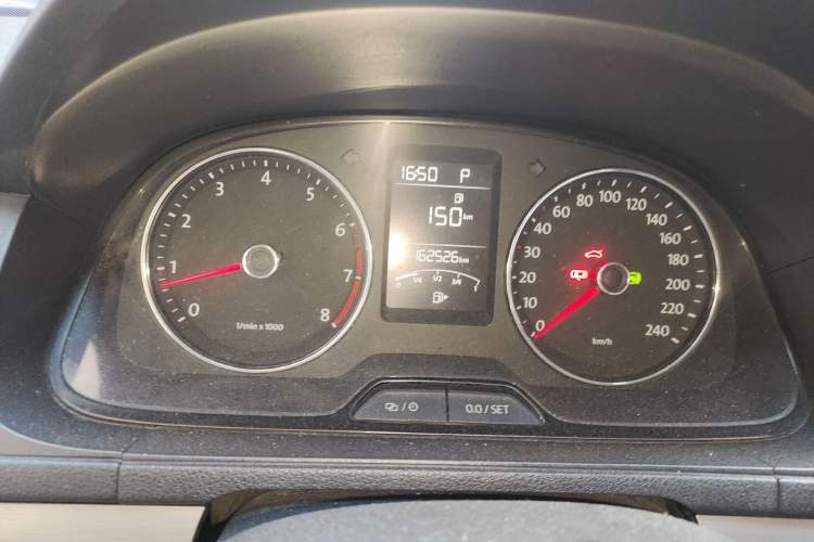 Used Volkswagen Lavida 2013 Restyled Classic 1.6L Automatic Comfort Edition