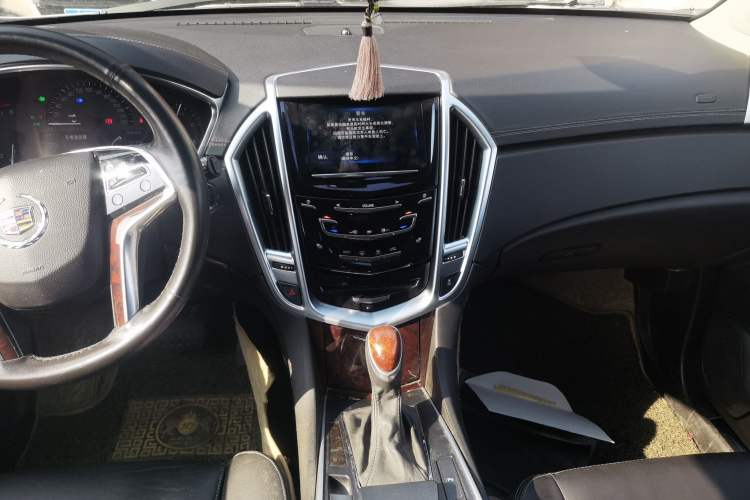 Used Cadillac SRX 2015 3.0L Elite Model