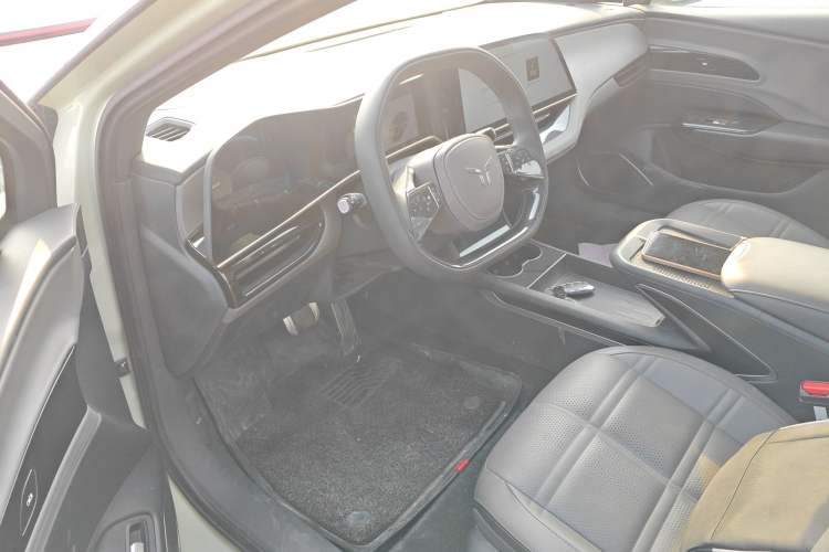 Used Hongqi EH7 2024 690 Pro
