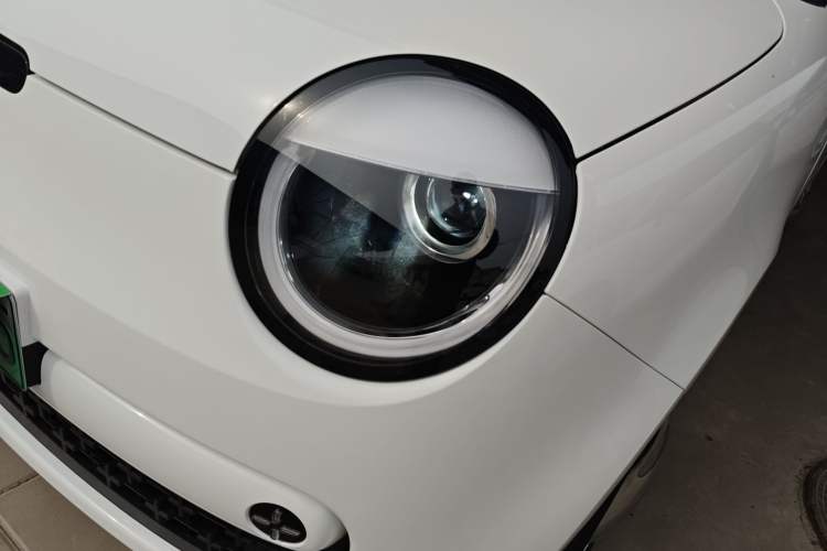 Used CHANGAN NEVO Lumin 2026 Model Treasure Edition 205km Passionate Beige Ningde Left Front Headlight