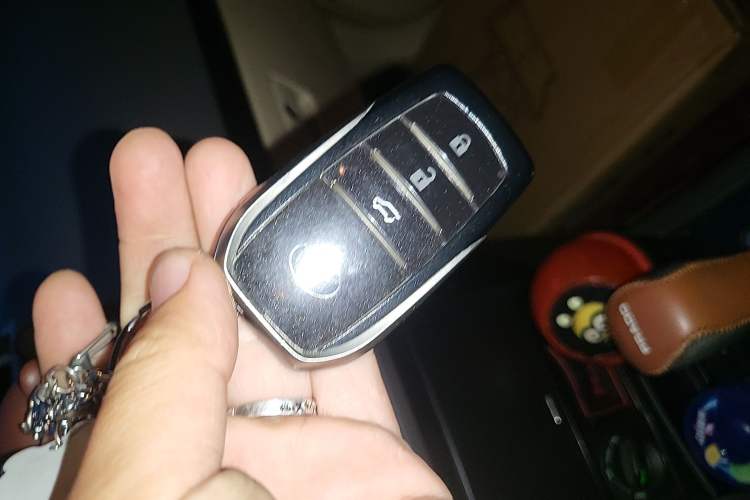 Used Toyota Prado 2016 2.7L Automatic Luxury Edition