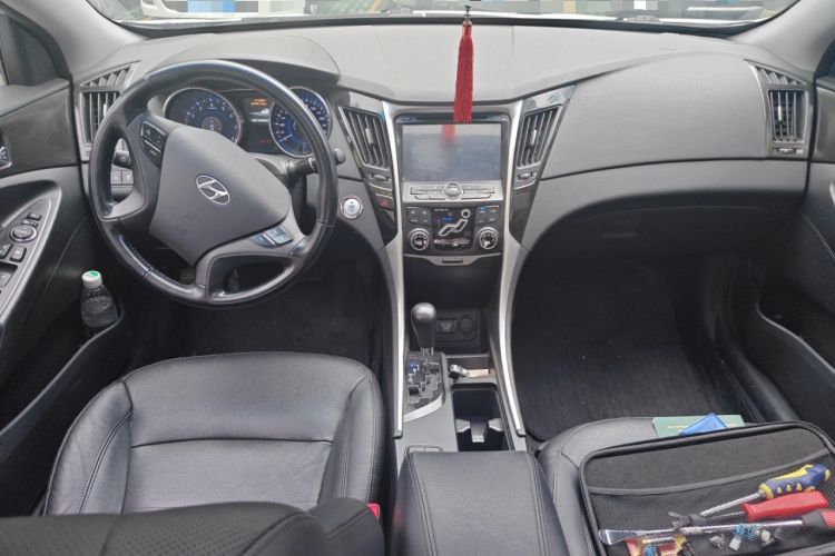 Used Hyundai Sonata 2013 2.0L Automatic Luxury Edition
