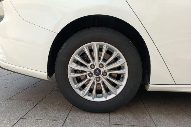 Used Ford Focus 2020 Sedan EcoBoost 180 Automatic Trend Edition