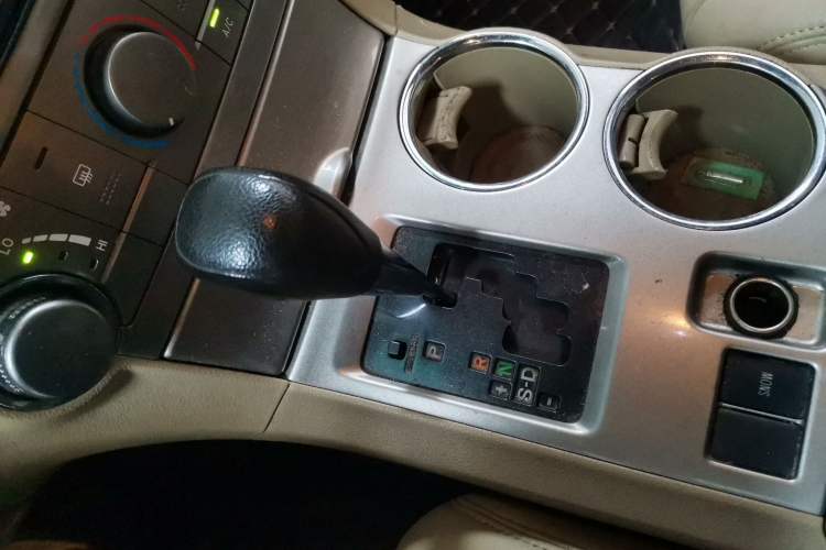 Used Toyota Highlander 2012 2.7L 2WD 5-Seater Elite Edition
