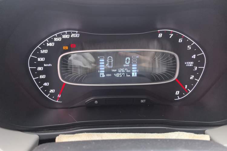 Used Baojun 510 2017 1.5L manual Comfort trim
