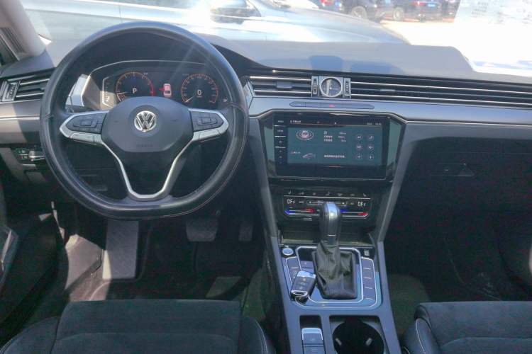 Used Volkswagen Magotan 2020 330TSI DSG Luxury Edition
