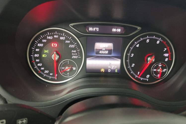 Used Mercedes-Benz B-Class 2015 B 200 Sport Edition Instrument Cluster