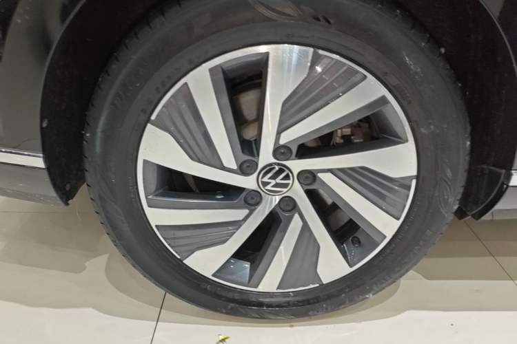 Used Volkswagen Magotan GTE Plug-in Hybrid 2022 GTE Luxury Model