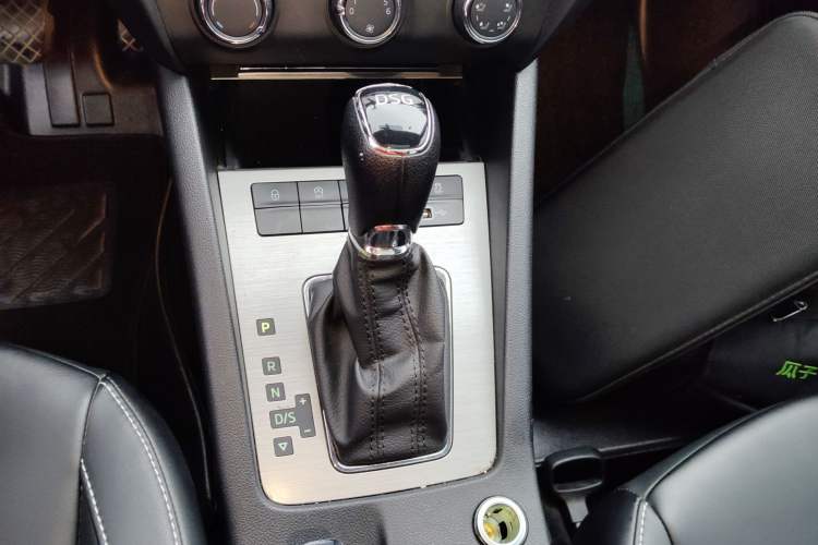 Used Skoda Octavia 2020 TSI280 DSG SmartDrive Luxury Edition