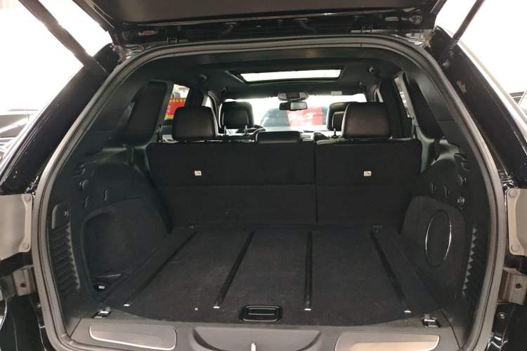 Used Jeep Grand Cherokee 2015 3.0L Elite Navigation Edition