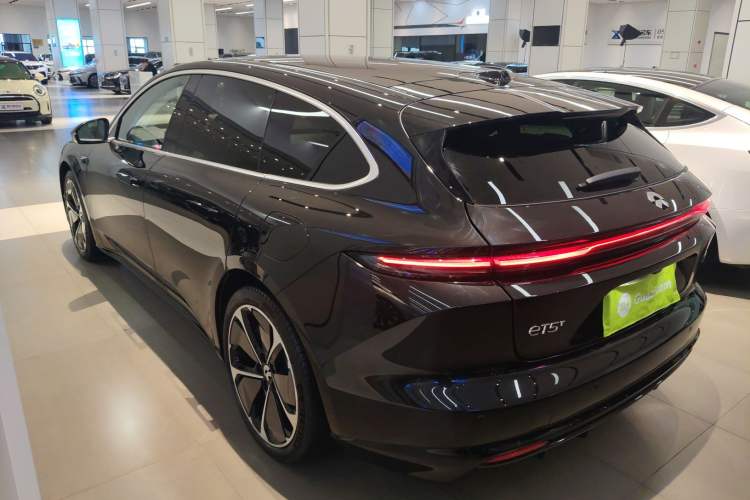 Used Nio ET5T 2025 75 kWh Touring
