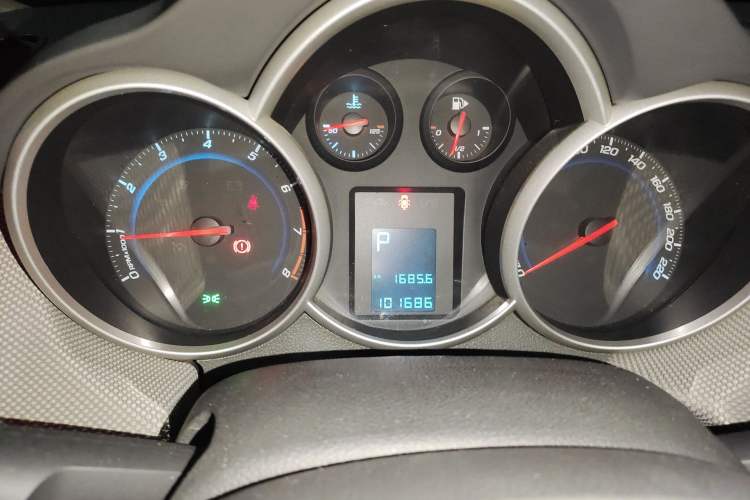Used Chevrolet Cruze 2012 1.6L SL Grand Edition Automatic Instrument Cluster