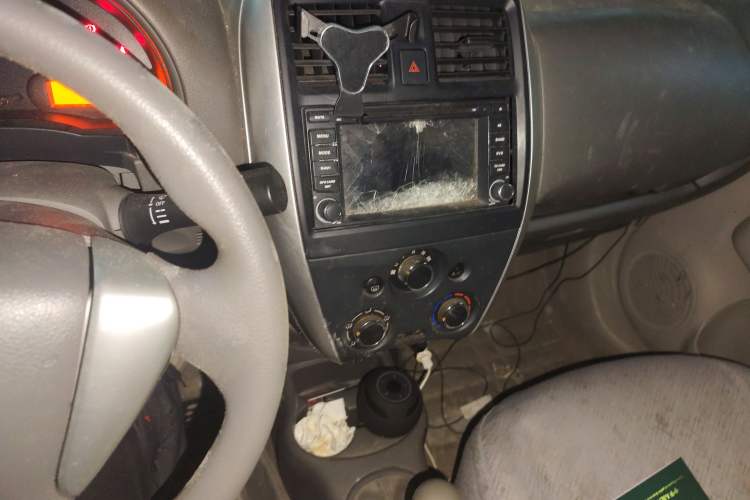 Used Nissan Sunny 2015 1.5XE Manual Master Edition