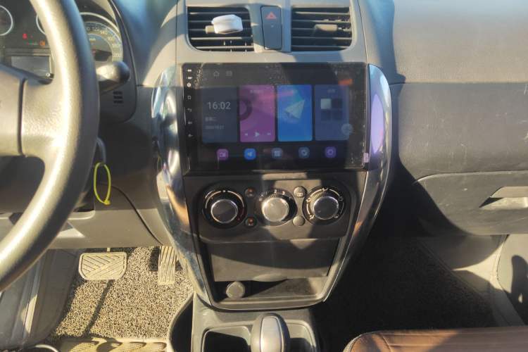 Used Suzuki SX4 2013 1.6L Automatic CoolRide Model