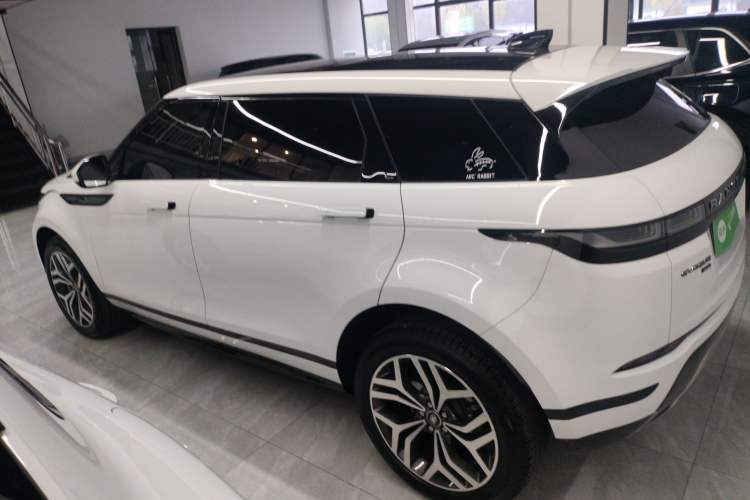 Used Land Rover Range Rover Evoque 2023 Aurora L 249 PS Luxury Edition