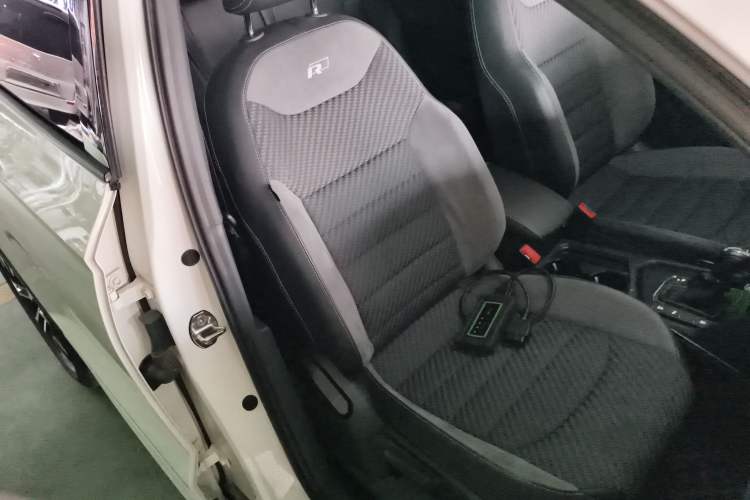 Used Volkswagen Tharu 2019 280TSI Two-Wheel Drive R-Line China V Standard
