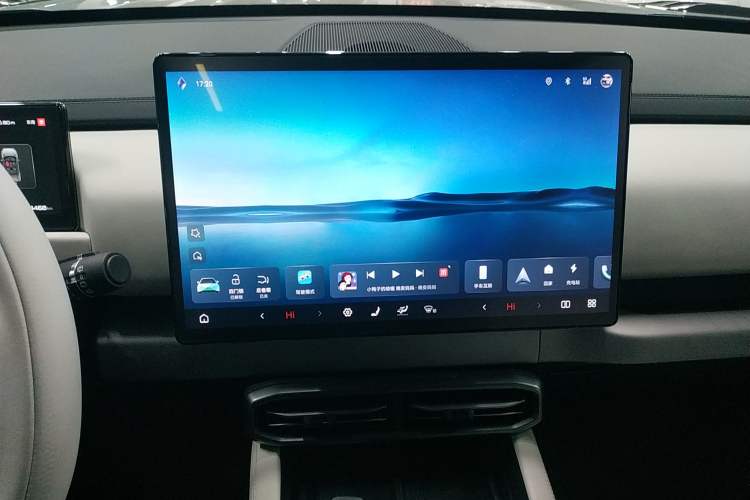 Used Formula Leopard Titanium 3 2025 501 km All-Wheel Drive Intelligent Driving Max Edition