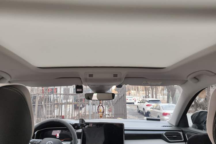 Used Volkswagen Tayron 2024 300TSI Two-Wheel-Drive Luxury Plus Advanced Version