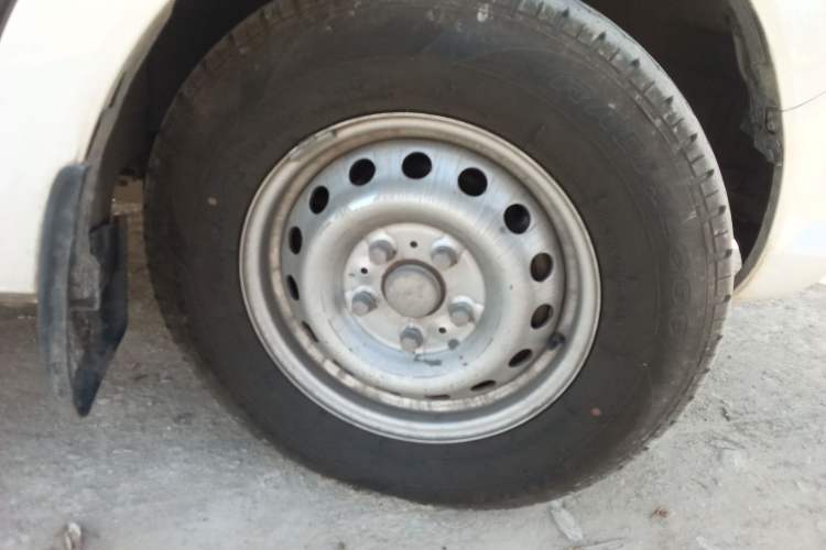 Used Dongfeng Yufeng 