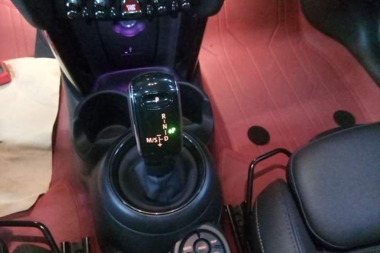 Used MINI 2023 Updated 1.5T COOPER Artist
