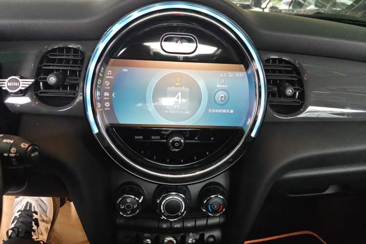 Used MINI 2022 Updated 1.5T ONE Audio And AC Panel