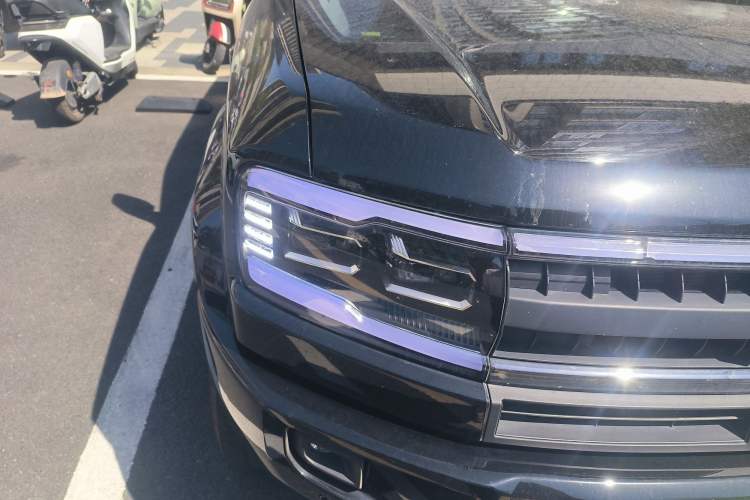 Used Formula Leopard 5 2025 TianShen Intelligent Driving Max Edition Right Front Headlight