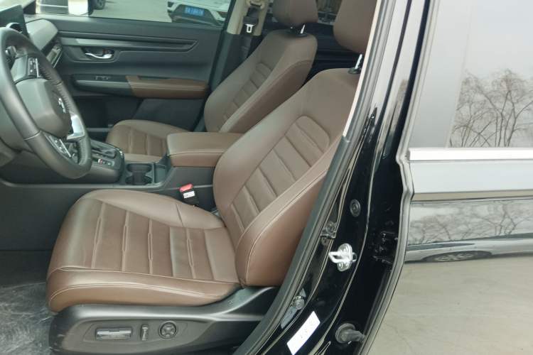 Used Honda CR-V 2023 240TURBO Two-Wheel-Drive Luxury Version 5 Seats