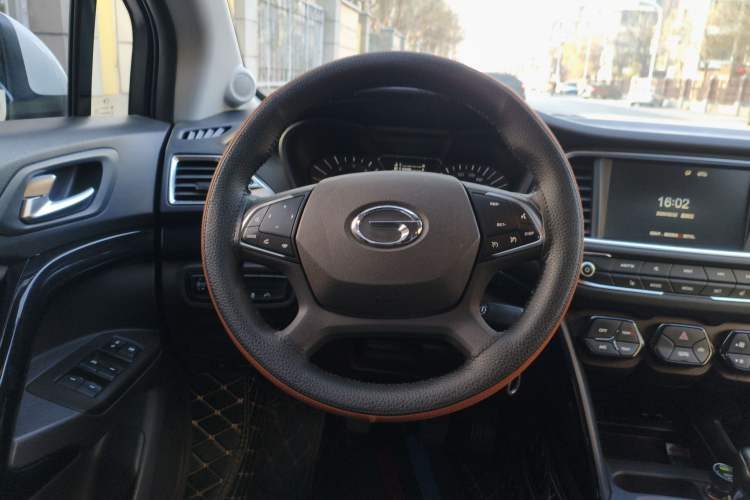 Used GAC Trumpchi GS4 2017 235T Manual Two-Wheel Drive Luxury Edition Steering Wheel