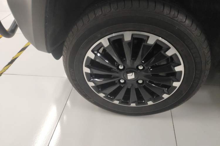 Used Baojun Spark 2024 Flagship Edition Exterior 4